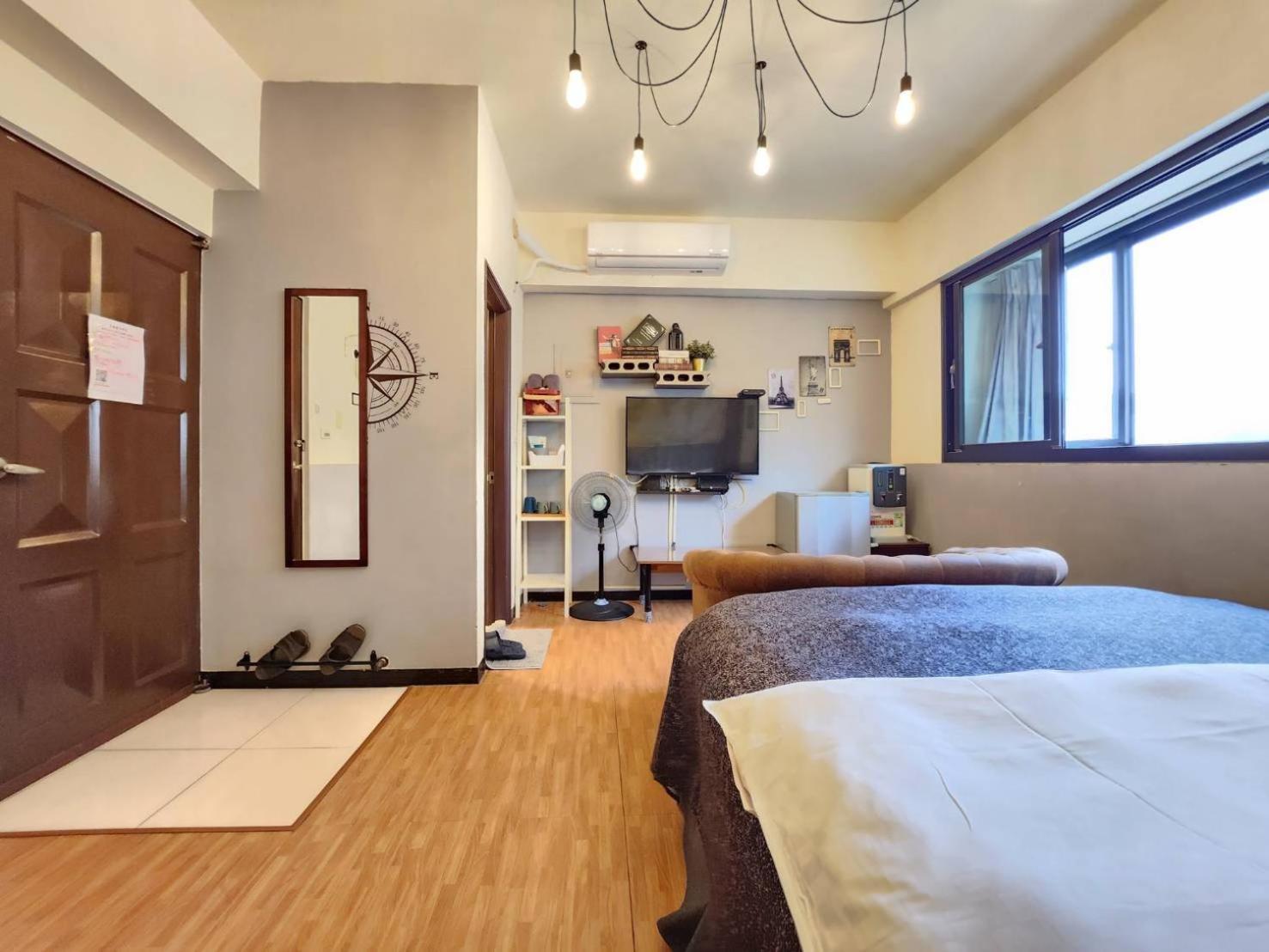 一中喵喵 有統編收據 Hotel Taichung Exterior foto